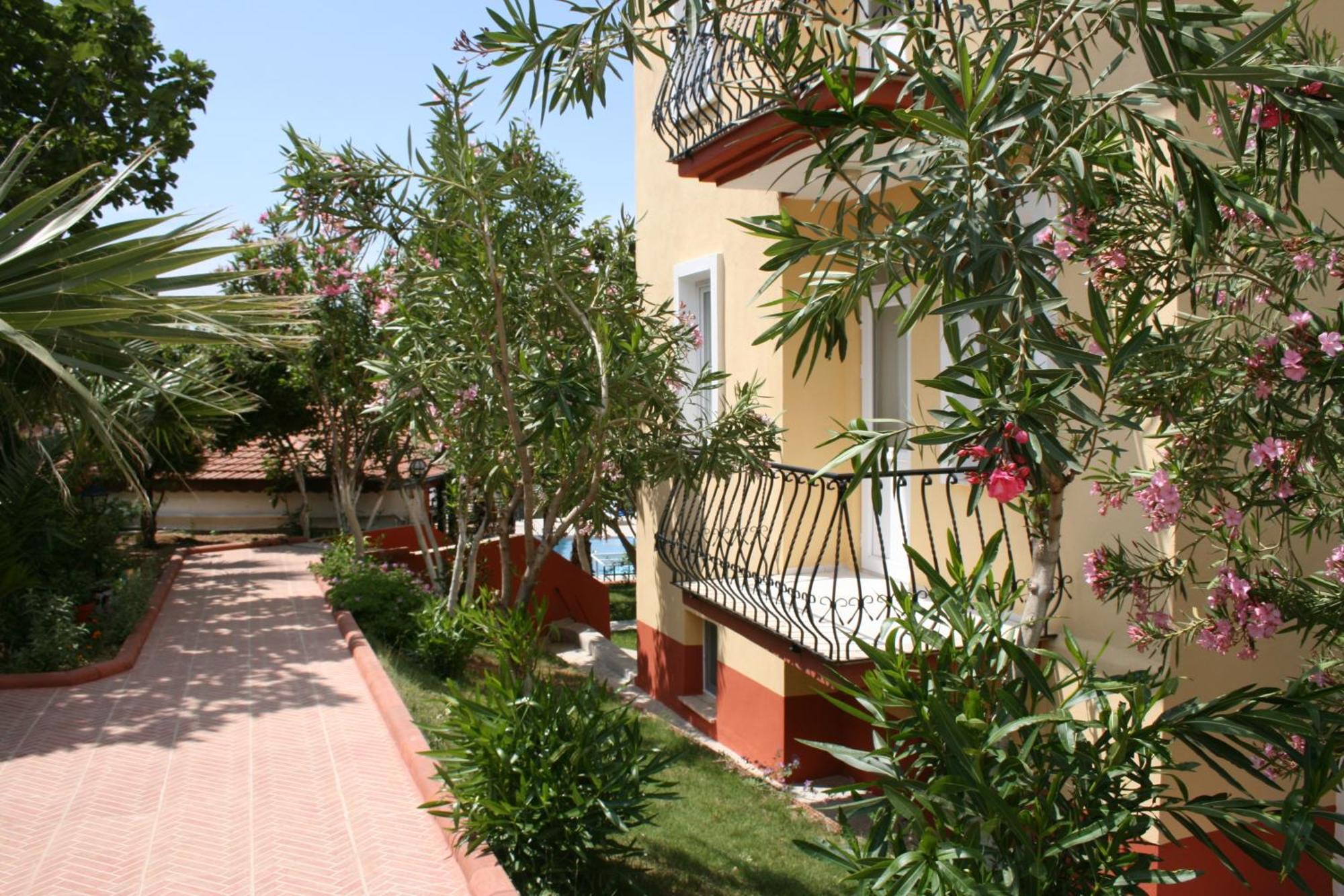 Eftelya Apart Aparthotel Oludeniz Exterior foto